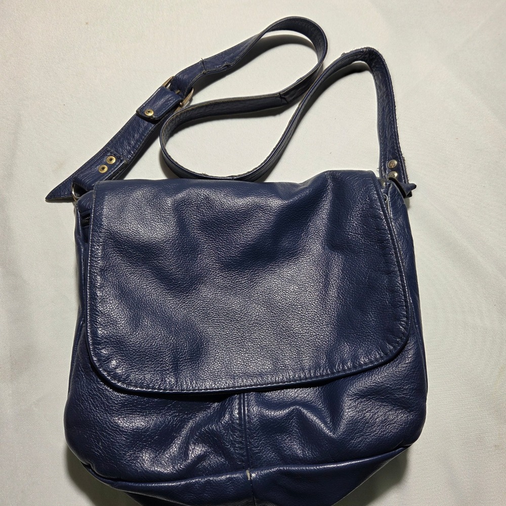 Vintage Navy Blue Genuine Leather Crossbody Strap Messenger Bag Made in Mexico